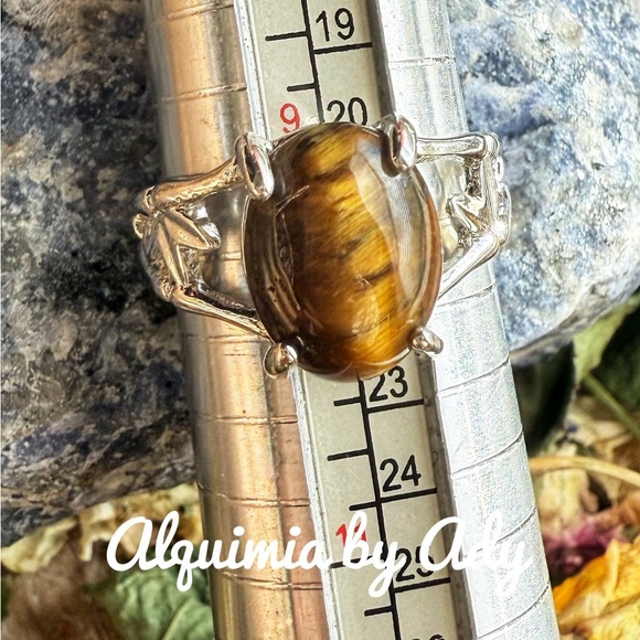Victorian Silver Tigers Eye silver gem ring - Picture 1 of 4